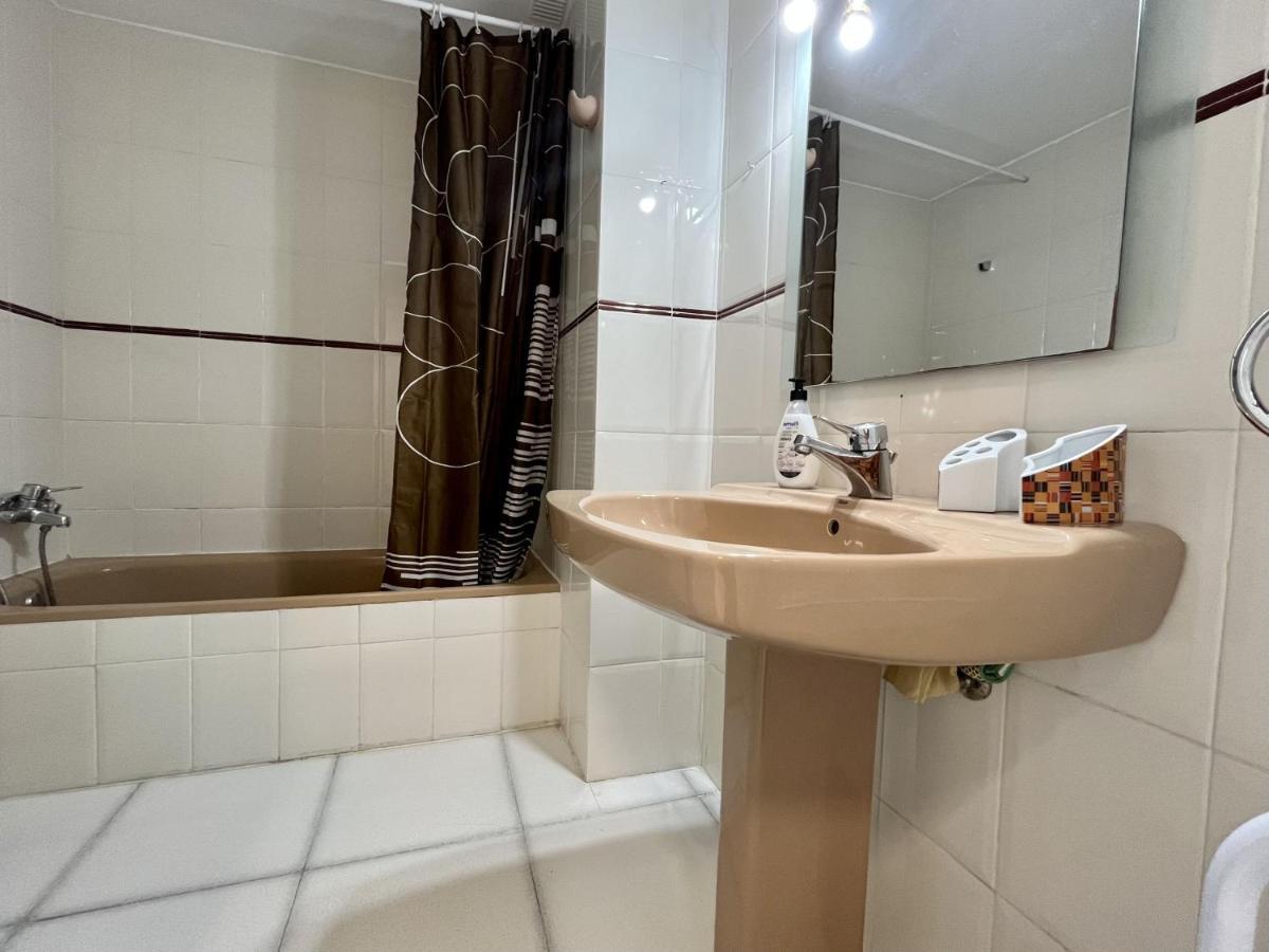 Primera Linea Con Piscina En Calpe Bagian luar foto