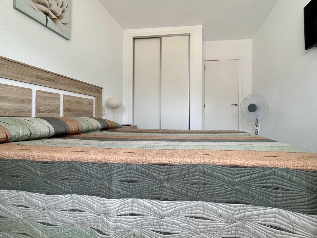 Primera Linea Con Piscina En Calpe Bagian luar foto