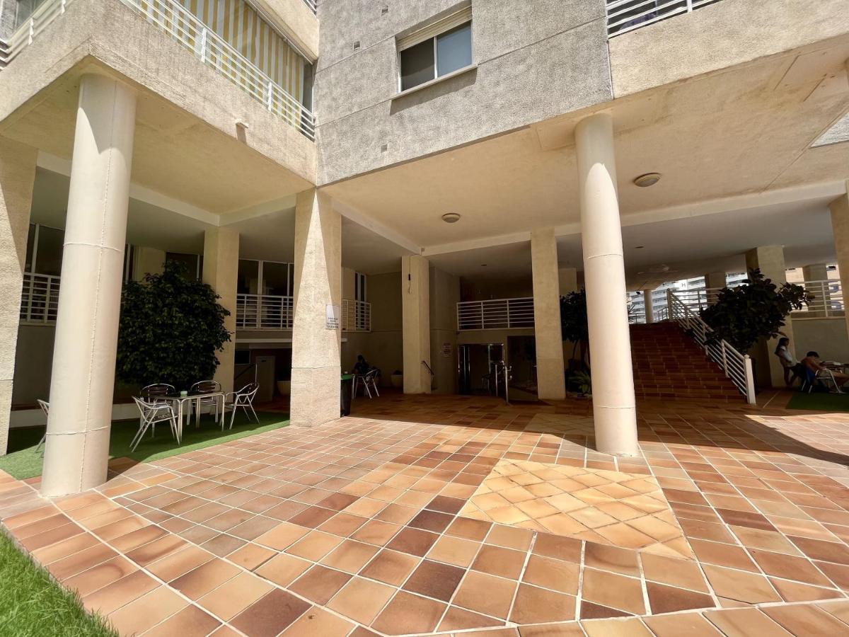 Primera Linea Con Piscina En Calpe Bagian luar foto