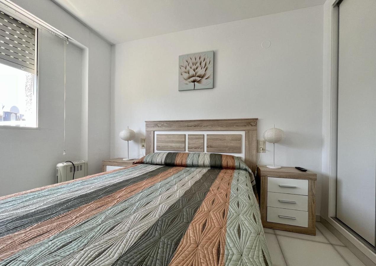 Primera Linea Con Piscina En Calpe Bagian luar foto