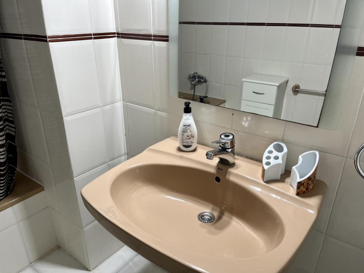Primera Linea Con Piscina En Calpe Bagian luar foto